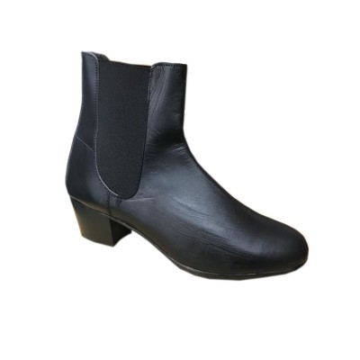 Boto campero en ante o piel negro