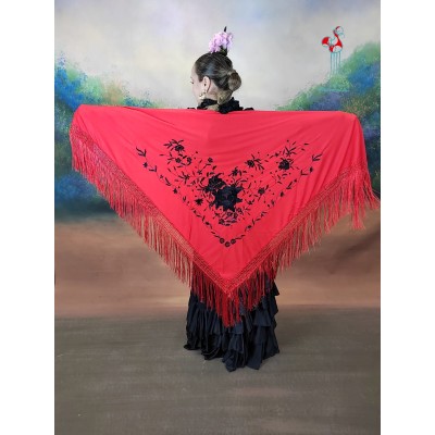 Pico rojo y flores negras de flamenco