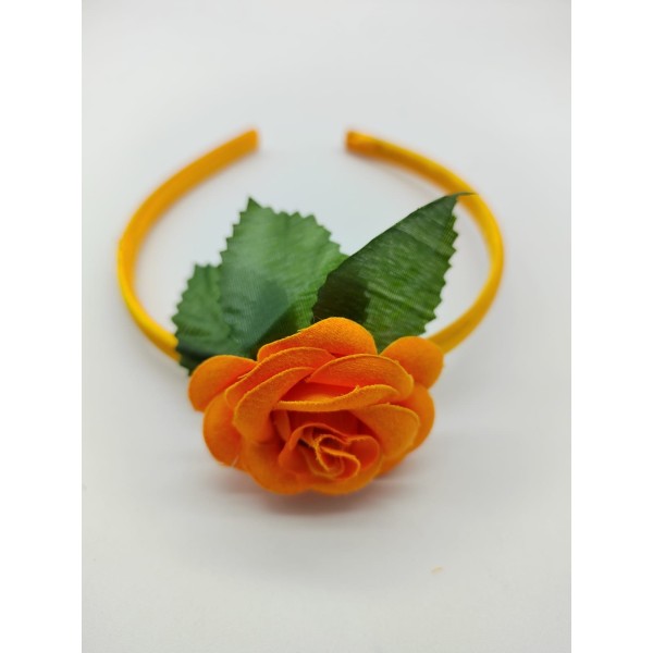 Diadema con flor naranja para niña