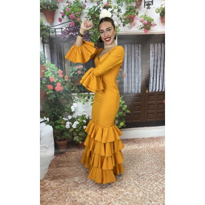 traje-de-flamenca-hinojos