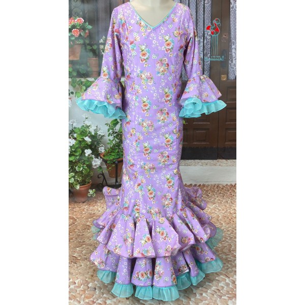 Traje de flamenco para niña Modelo Violeta Sólo talla 12